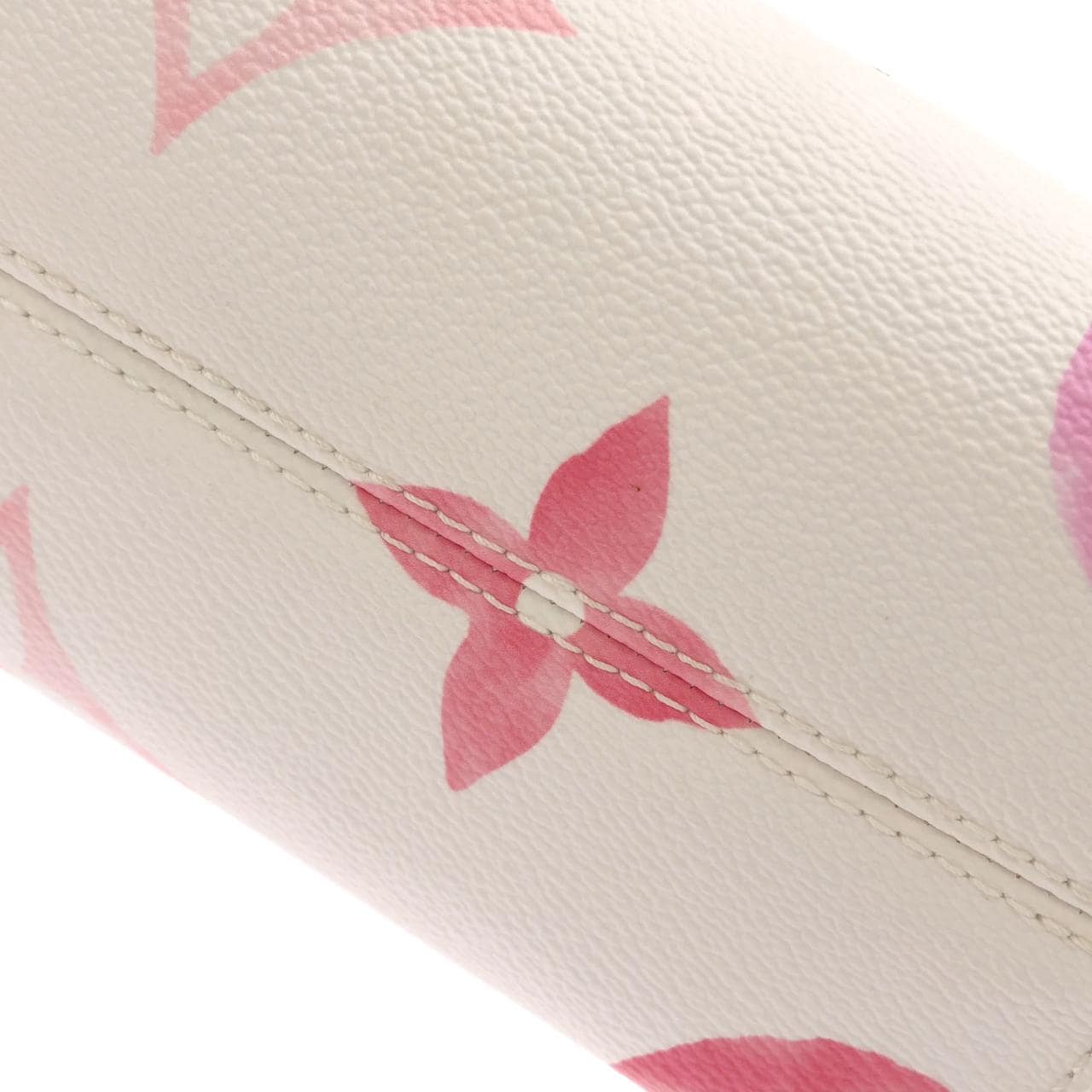 LOUIS VUITTON OnTheGo M22976 手提包 Monogram 3
