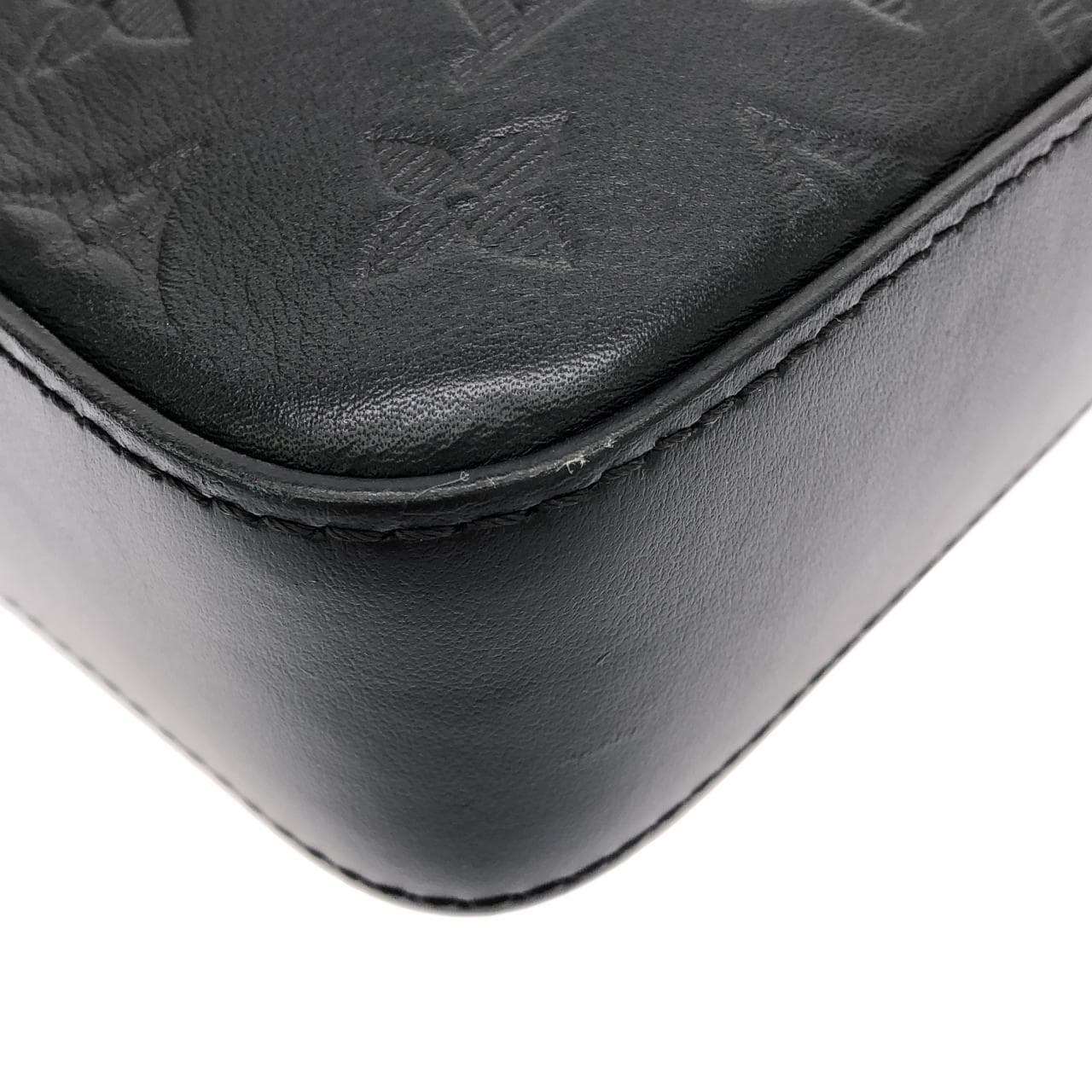 LOUIS VUITTON M69827 肩背包 Monogram 3