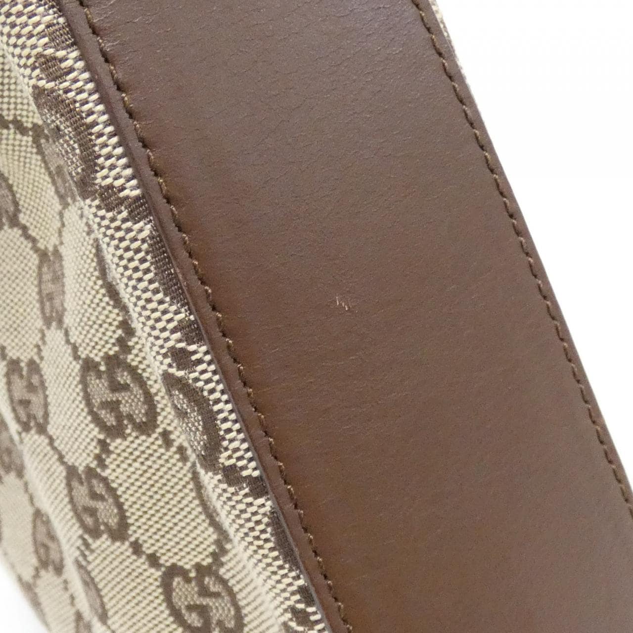 GUCCI 001 3812 Shoulder Canvas 4