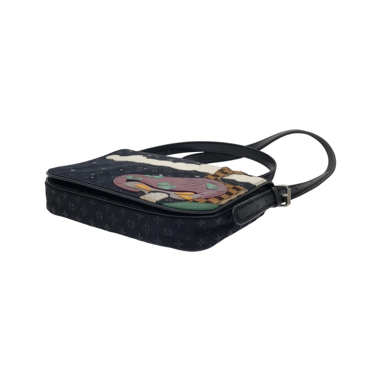 LOUIS VUITTON Musette M92273 Shoulder Patent Leather 3