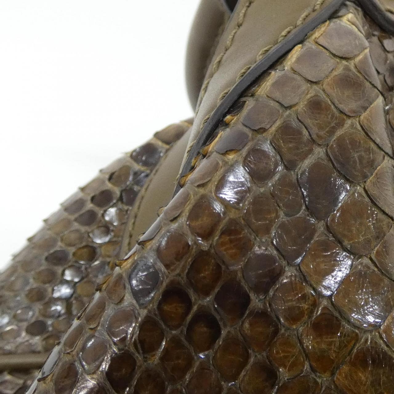 GUCCI 211944 Handbag Python 5