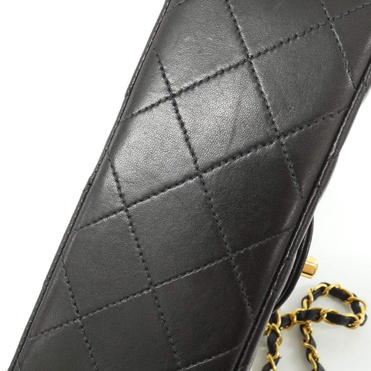 CHANEL Matelasse 1115 肩背包 羊皮 3