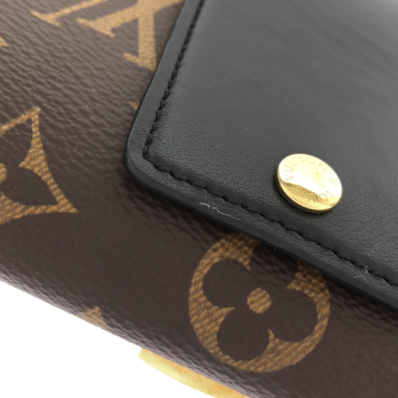 LOUIS VUITTON M80559 肩背包 Monogram 5