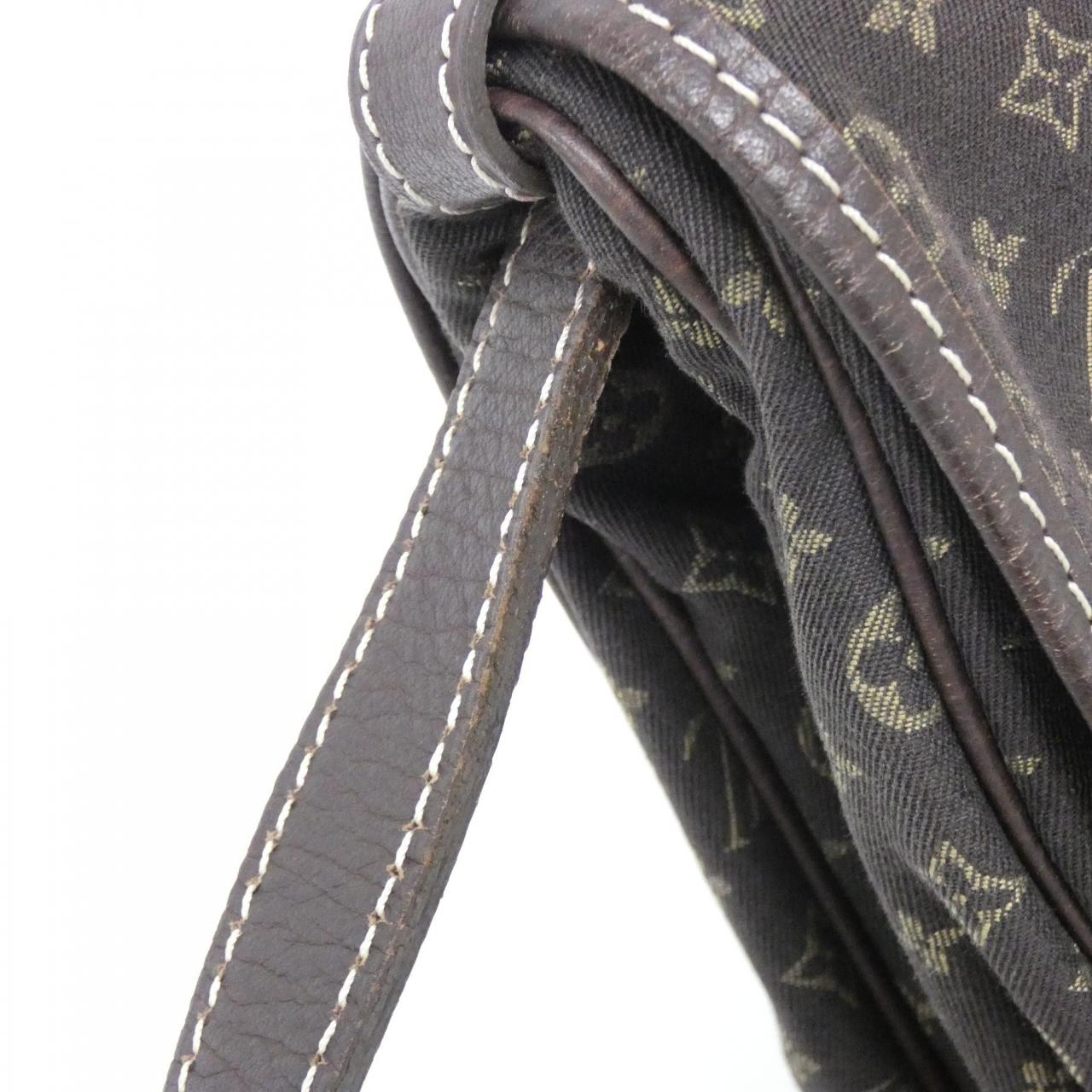 LOUIS VUITTON Saumur M95227 Shoulder Monogram 4