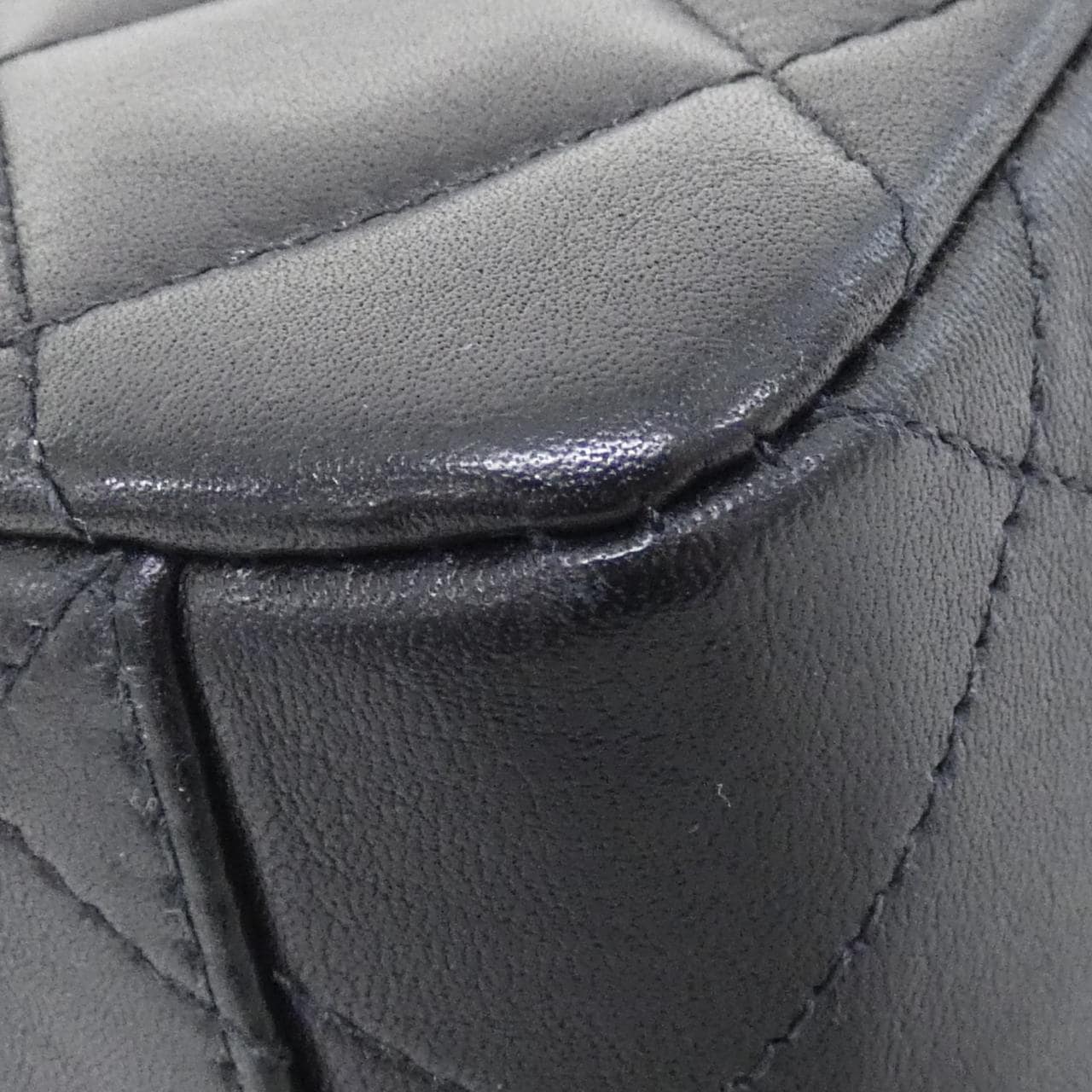 CHANEL 01094 Shoulder Lambskin 3
