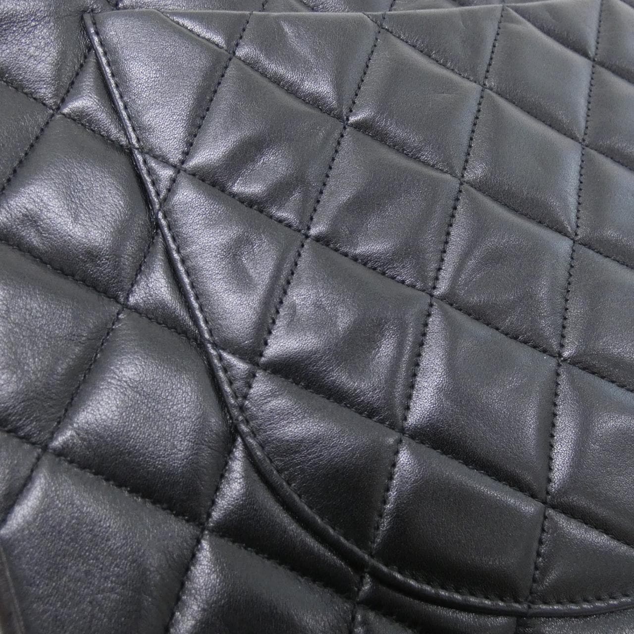 CHANEL 01094 Shoulder Lambskin 4