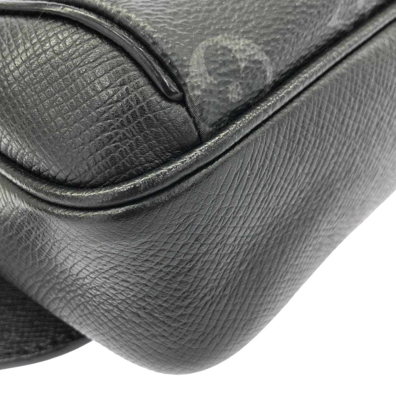LOUIS VUITTON M30245 Shoulder Canvas 3