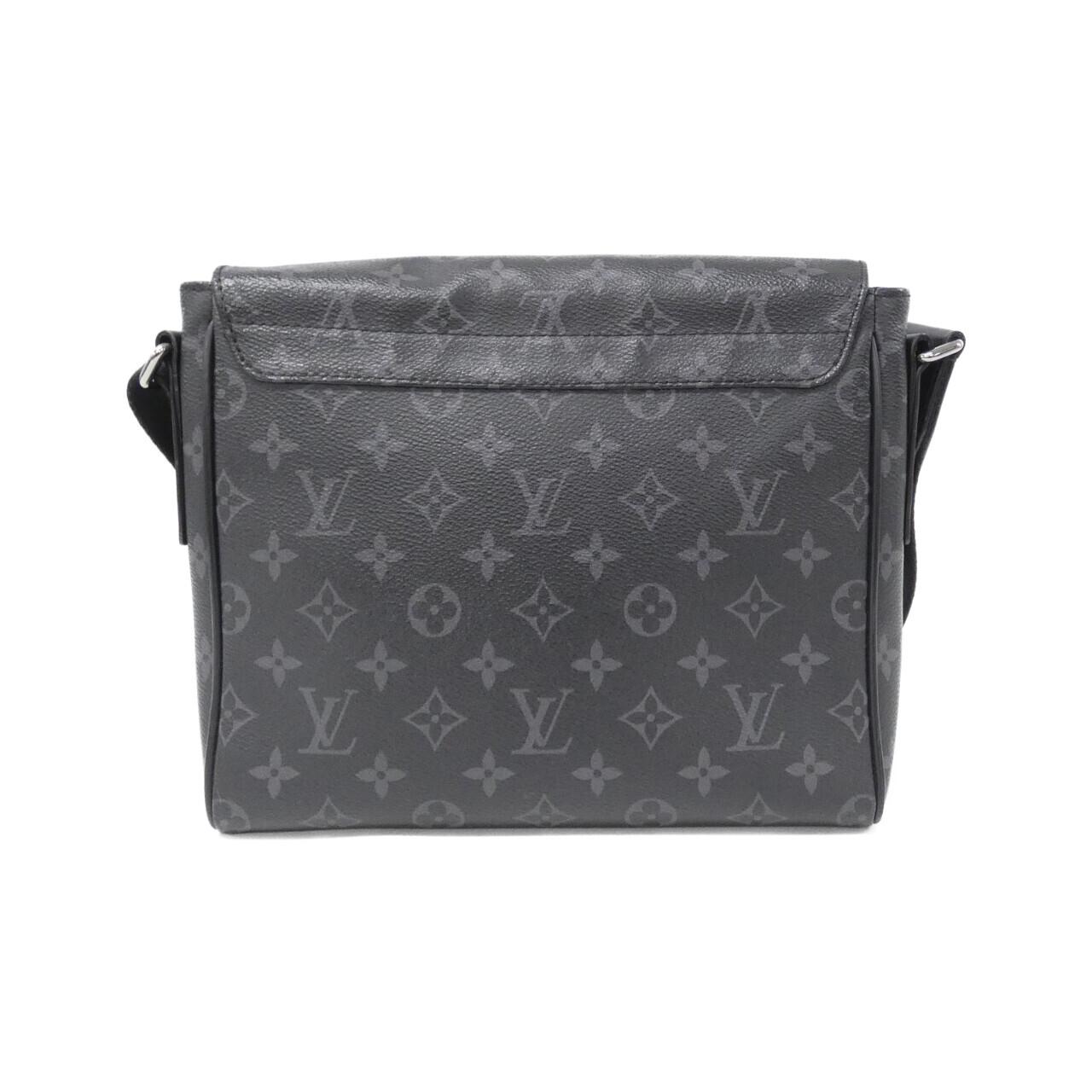 LOUIS VUITTON District M44000 肩背包 Monogram 2