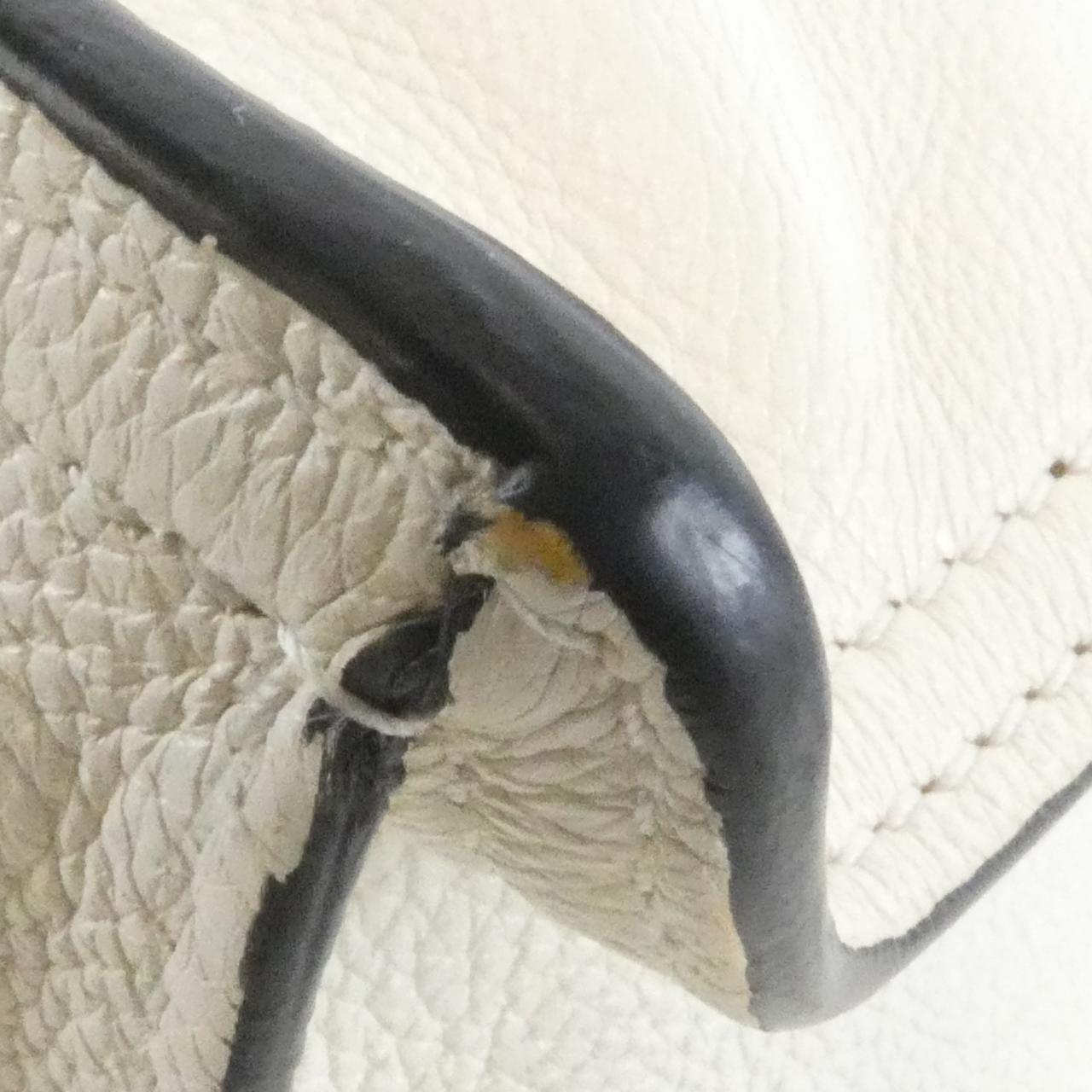 PRADA 1BG122 Handbag 3
