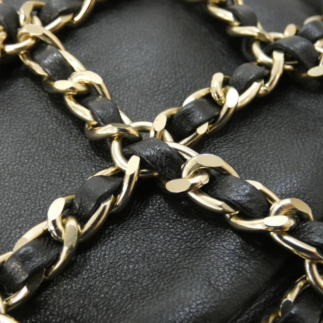 CHANEL Chanel 19 AS1622 肩背包 羊皮 3