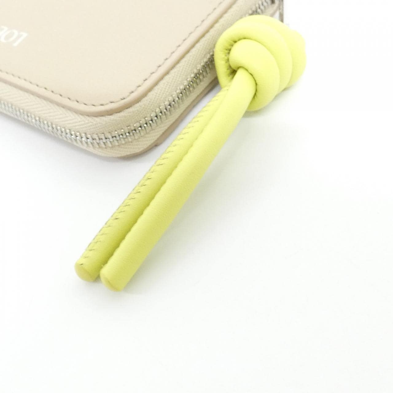 LOEWE CEM1ZCPX02 散紙包 4