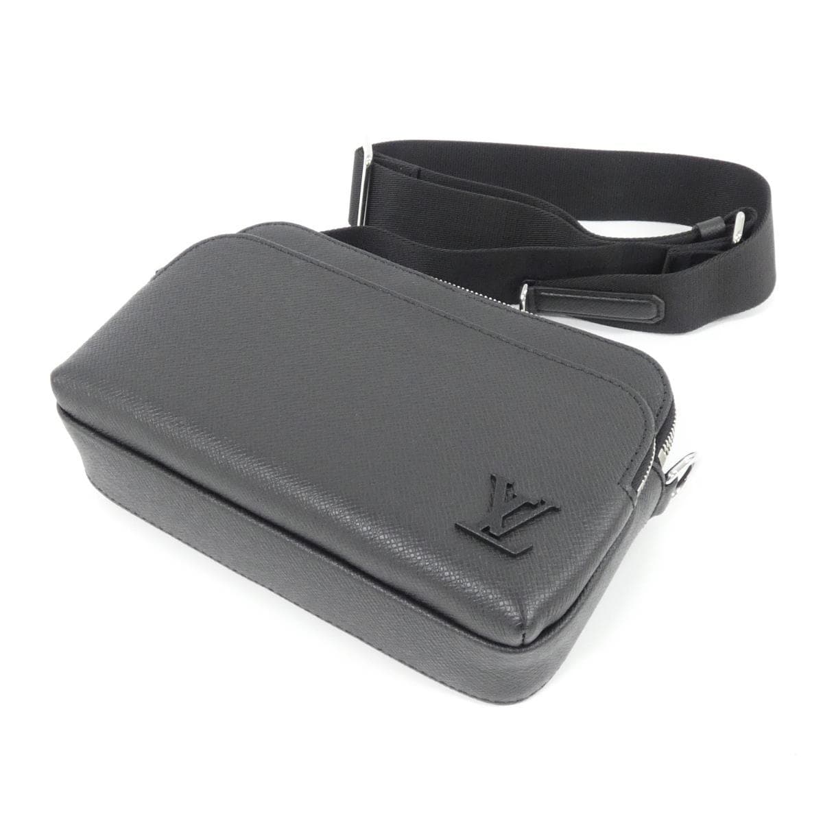 LOUIS VUITTON Avenue M11657 肩背包 3