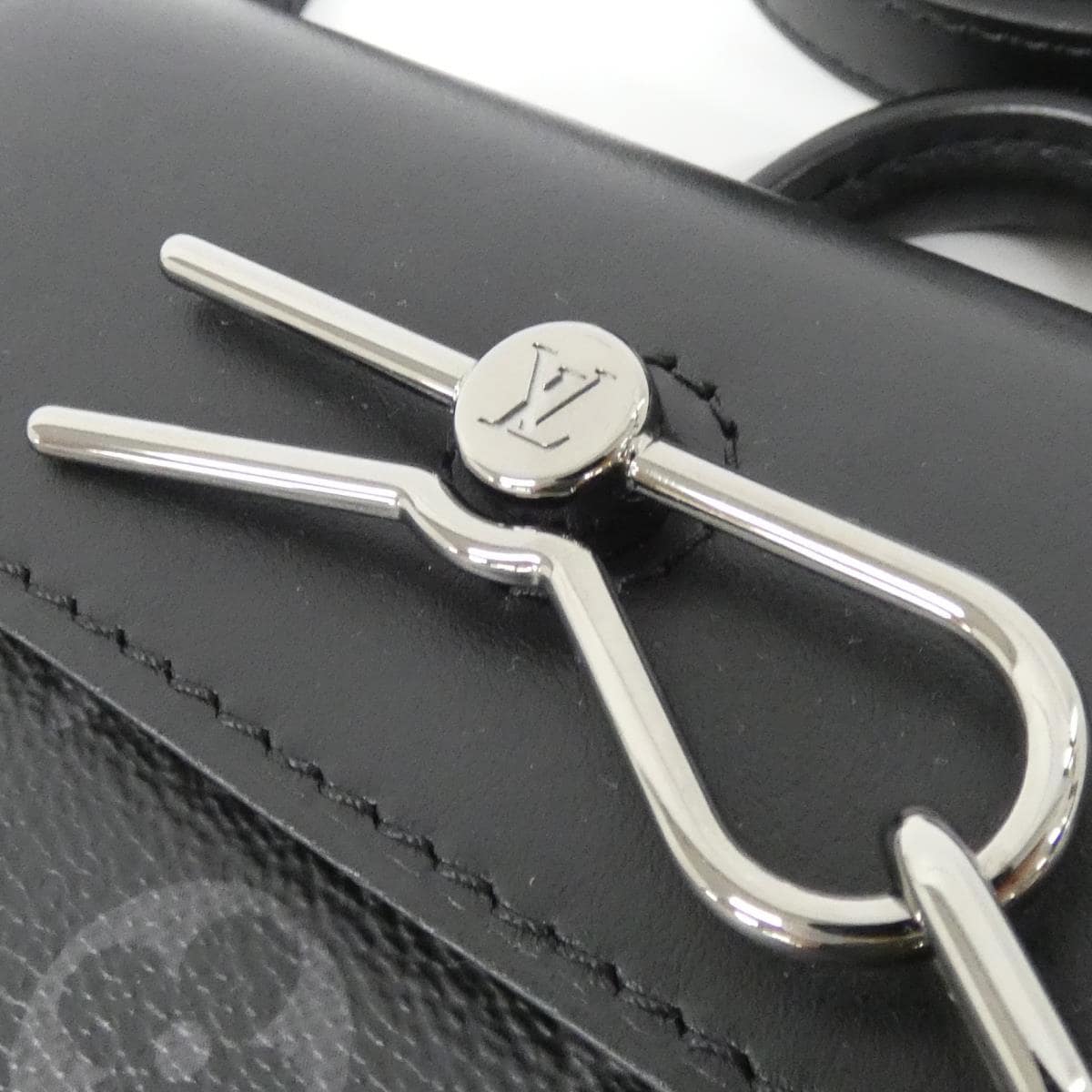 LOUIS VUITTON Eclipse M82774 Handbag Monogram 4