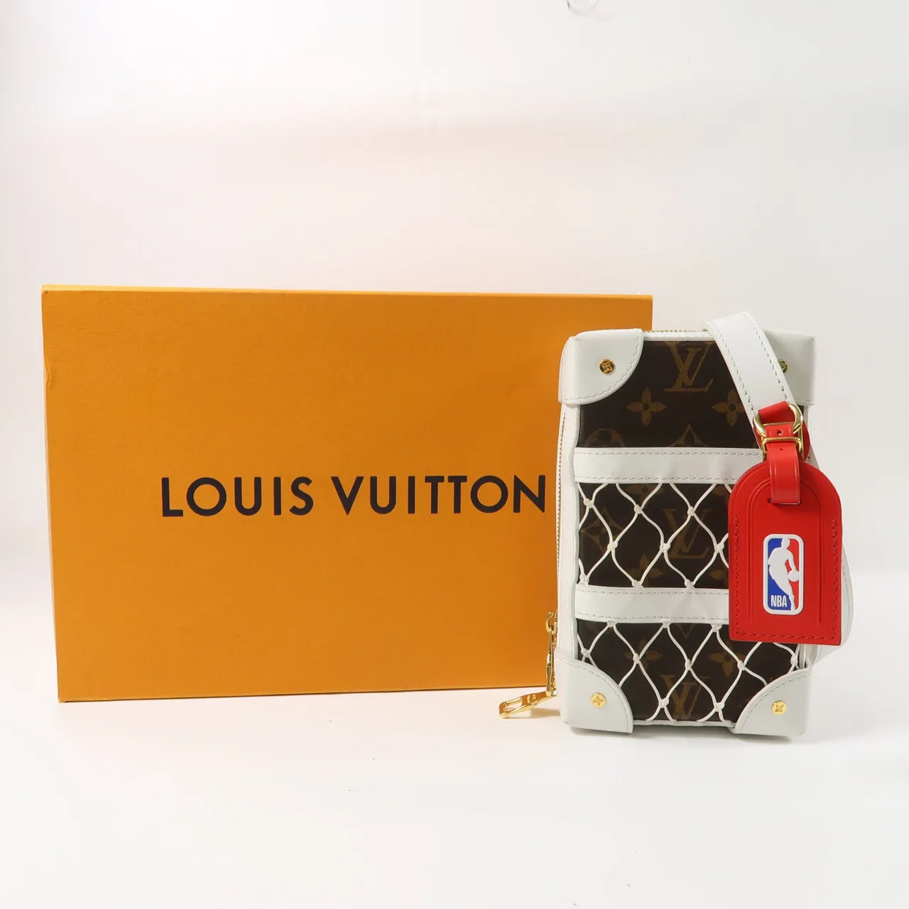 LOUIS VUITTON Soft Trunk M80102 肩背包 塗層帆布 棕色 / 白色 / WHITE 塗層帆布 中古品B - 縮圖 9