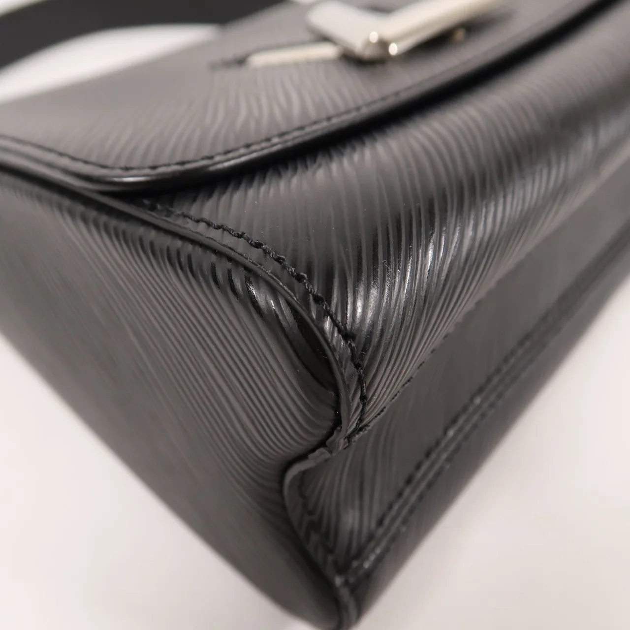 LOUIS VUITTON Twist M50282 肩背包 牛皮 黑色 / Black 牛皮 中古品B - 縮圖 10