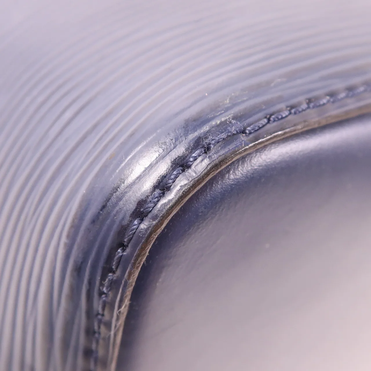 LOUIS VUITTON NeoNoe M54367 兩用包 牛皮 海軍藍 / Indigo/Coquelicot 牛皮 中古品C - 縮圖 9