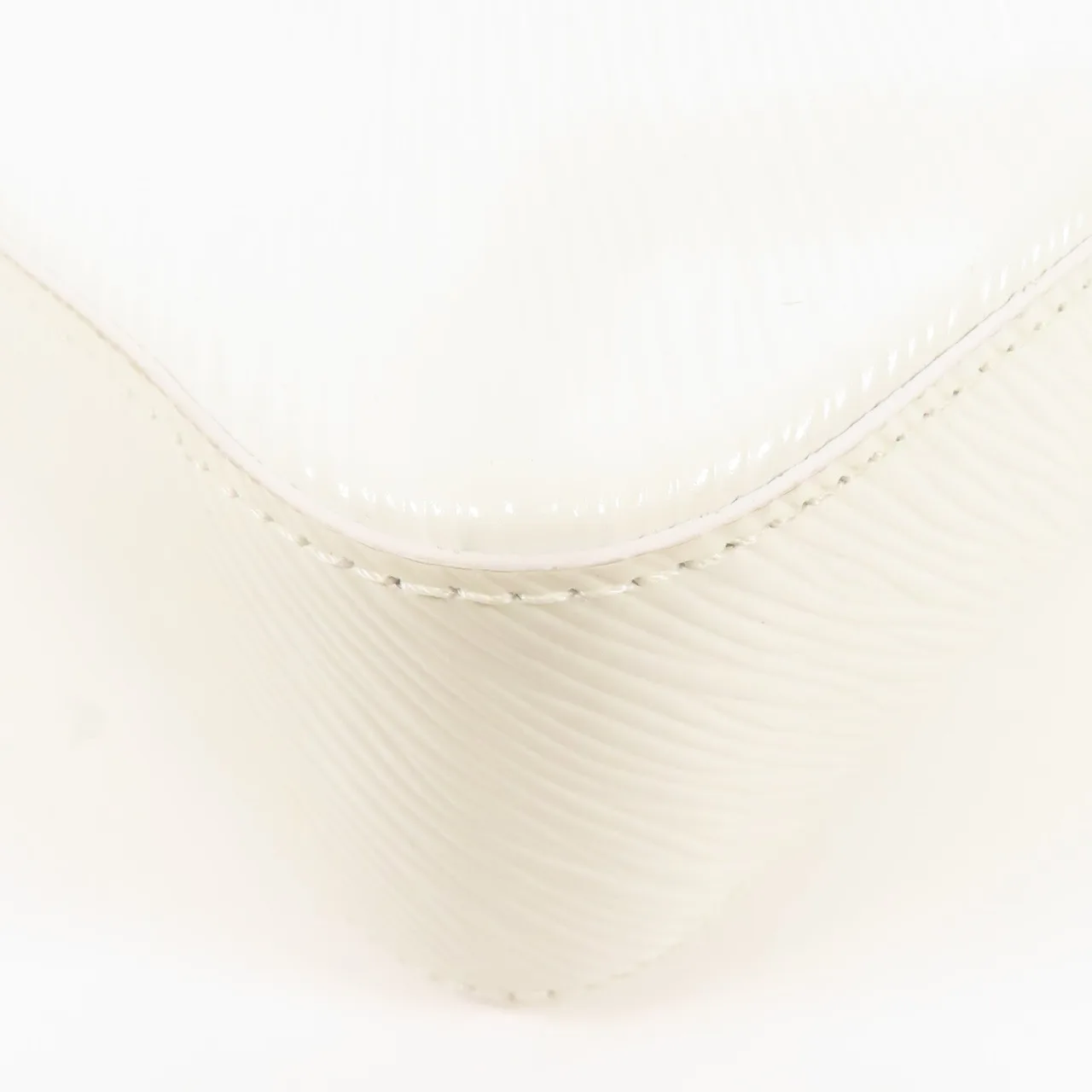 LOUIS VUITTON Marellini M21759 兩用包 牛皮 白色 / 紅色 / White/Red 牛皮 中古品A - 縮圖 15