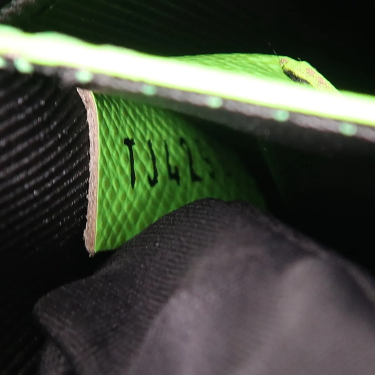 LOUIS VUITTON Soft Trunk M80144 肩背包 塗層帆布 棕色 / 多種顏色 / BR/BK/PP/BL/GR 塗層帆布 中古品B - 縮圖 7