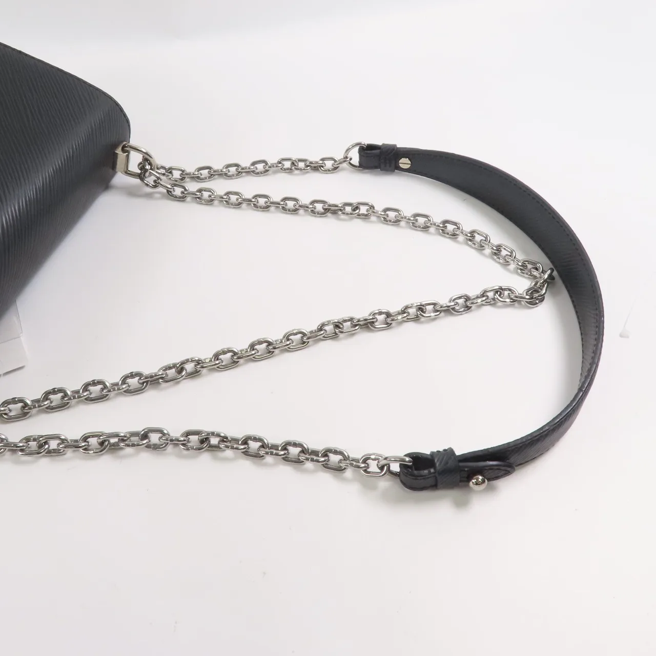 LOUIS VUITTON Twist M56530 肩背包 牛皮 黑色 / Black 牛皮 中古品B - 縮圖 5