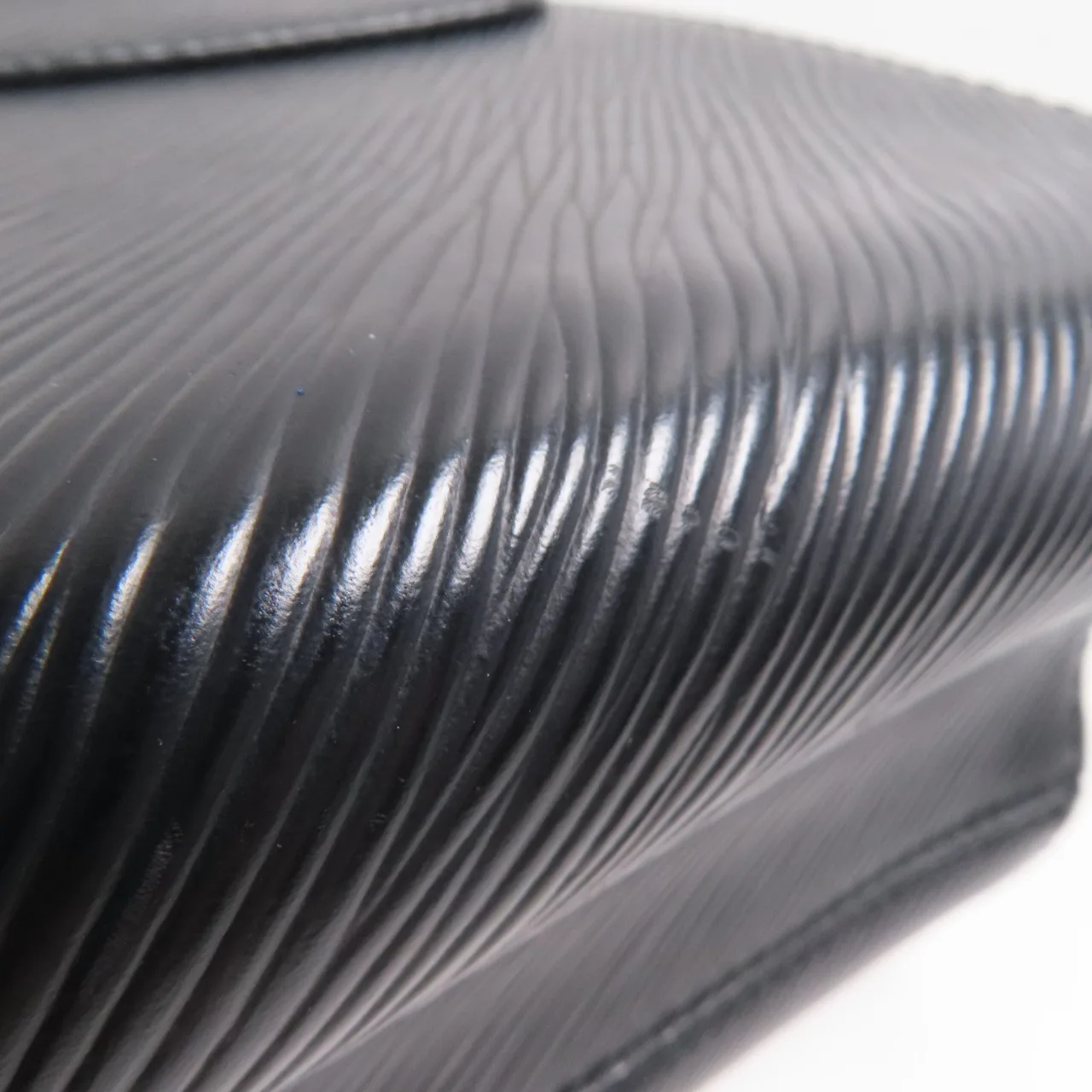 LOUIS VUITTON Twist M56530 肩背包 牛皮 黑色 / Black 牛皮 中古品B - 縮圖 10