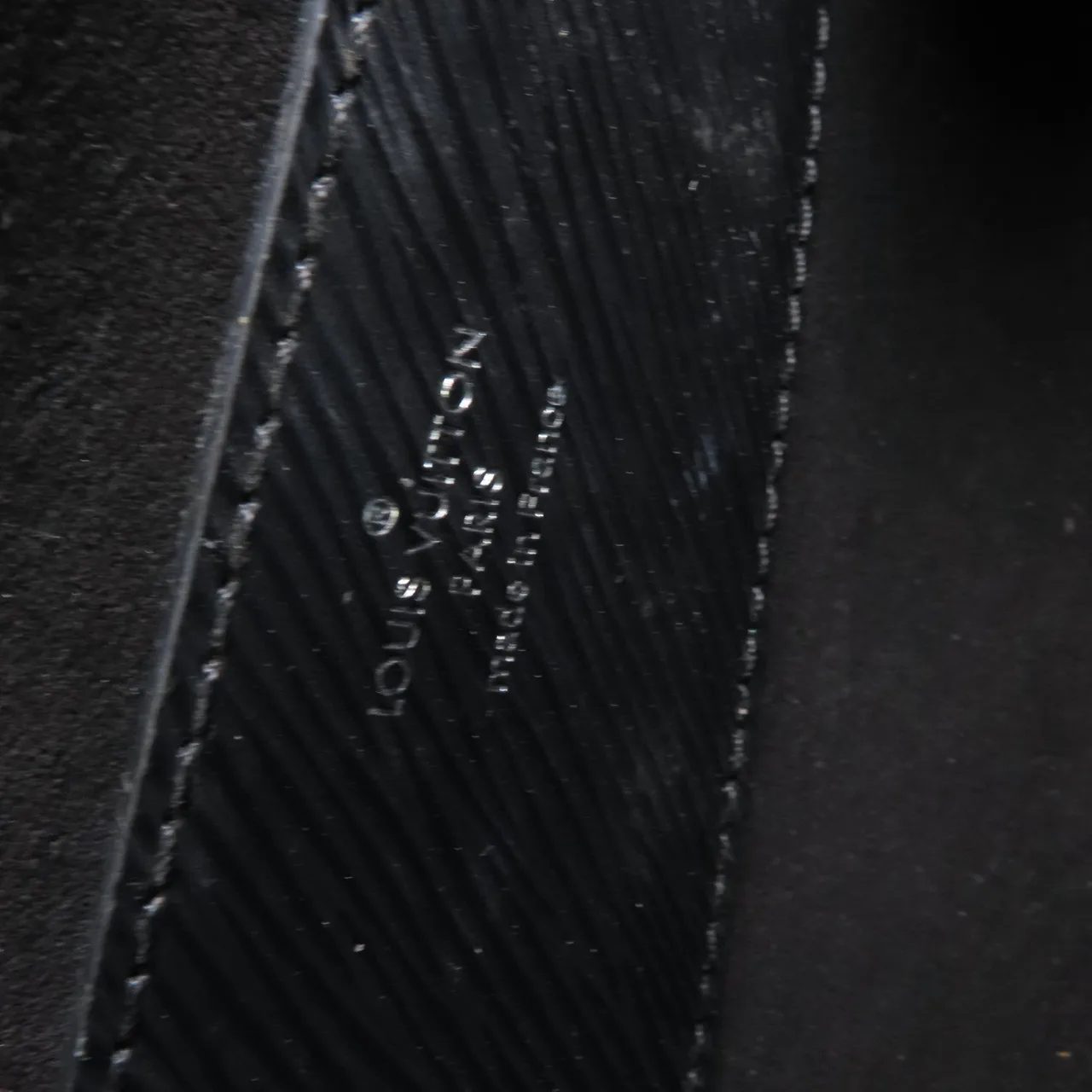 LOUIS VUITTON Twist M56530 肩背包 牛皮 黑色 / Black 牛皮 中古品B - 縮圖 15