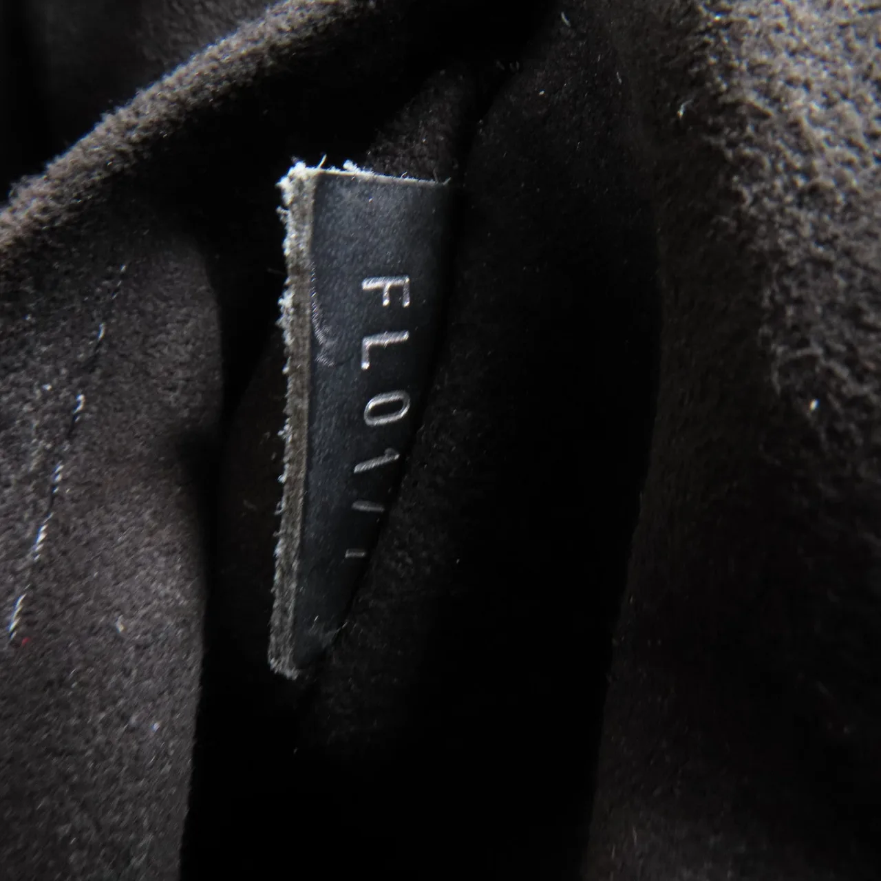 LOUIS VUITTON Twist M56530 肩背包 牛皮 黑色 / Black 牛皮 中古品B - 縮圖 16