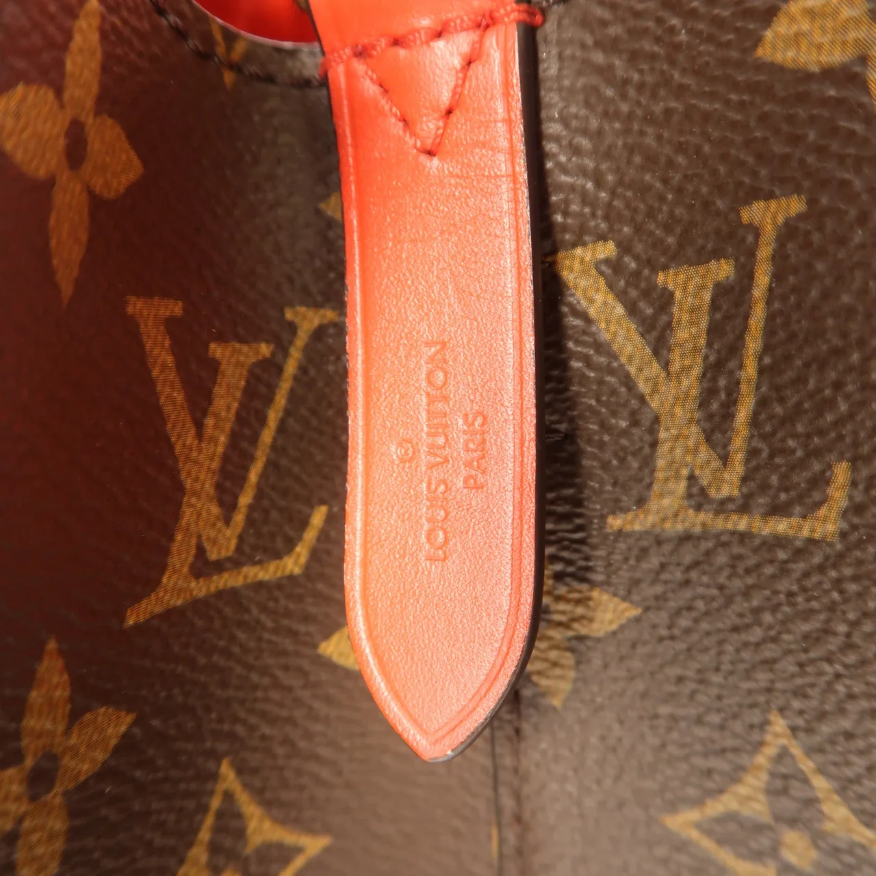 LOUIS VUITTON NeoNoe M44021 肩背包 塗層帆布 紅色 / 棕色 / Brown/Red 塗層帆布 中古品A - 縮圖 7