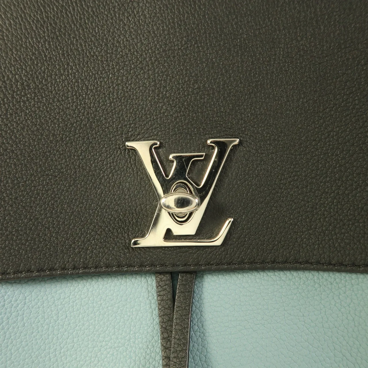 LOUIS VUITTON Lock Me M43170 背包 牛皮 藍色 / 棕色 / Pale Blue/Black 牛皮 中古品A - 縮圖 10