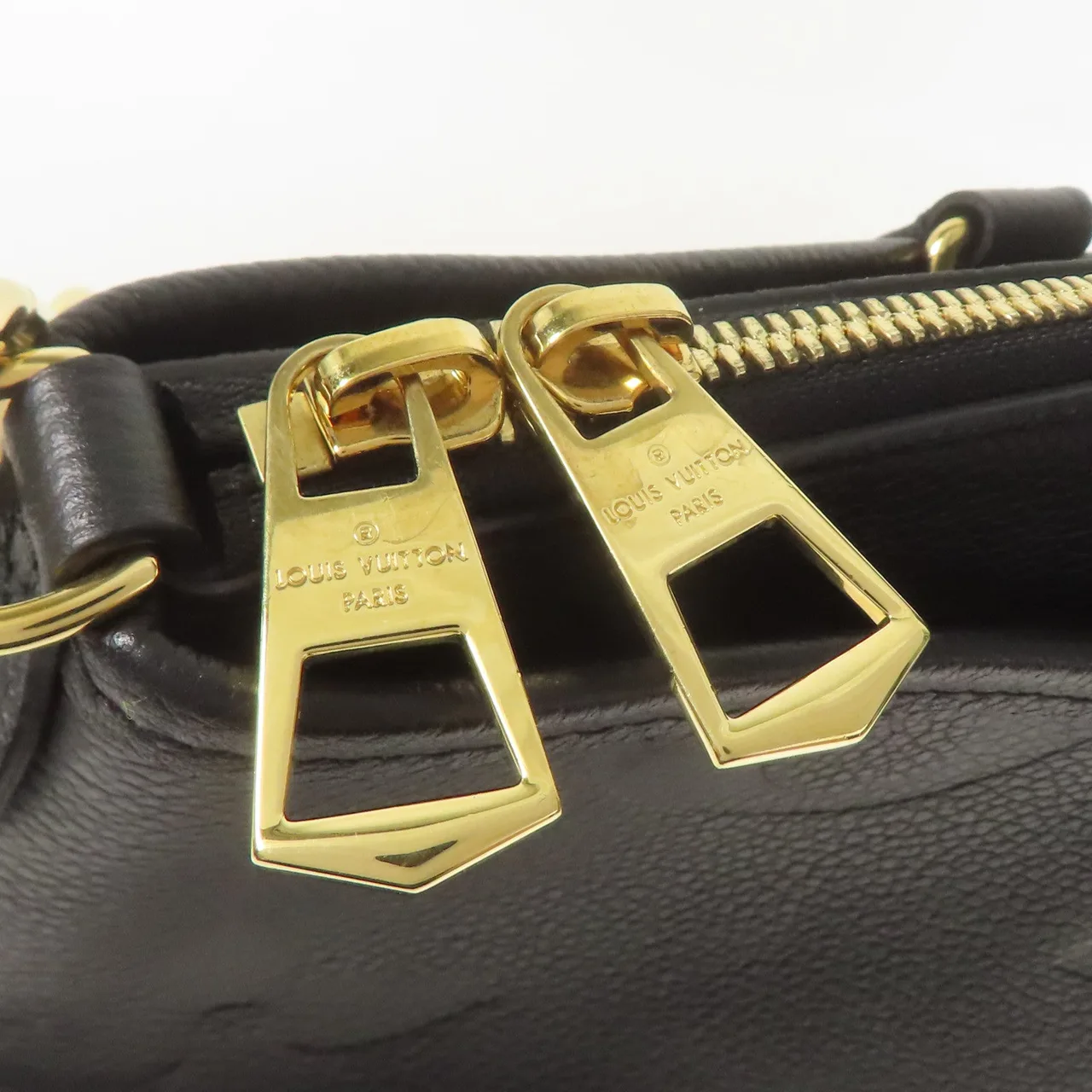 LOUIS VUITTON M46488 兩用包 牛皮 黑色 / Black 牛皮 中古品A - 縮圖 8