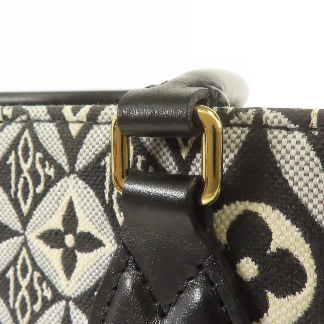 LOUIS VUITTON OnTheGo M57207 兩用包 帆布 白色 / 黑色 / Grey/White/Black 帆布 中古品A - 縮圖 8