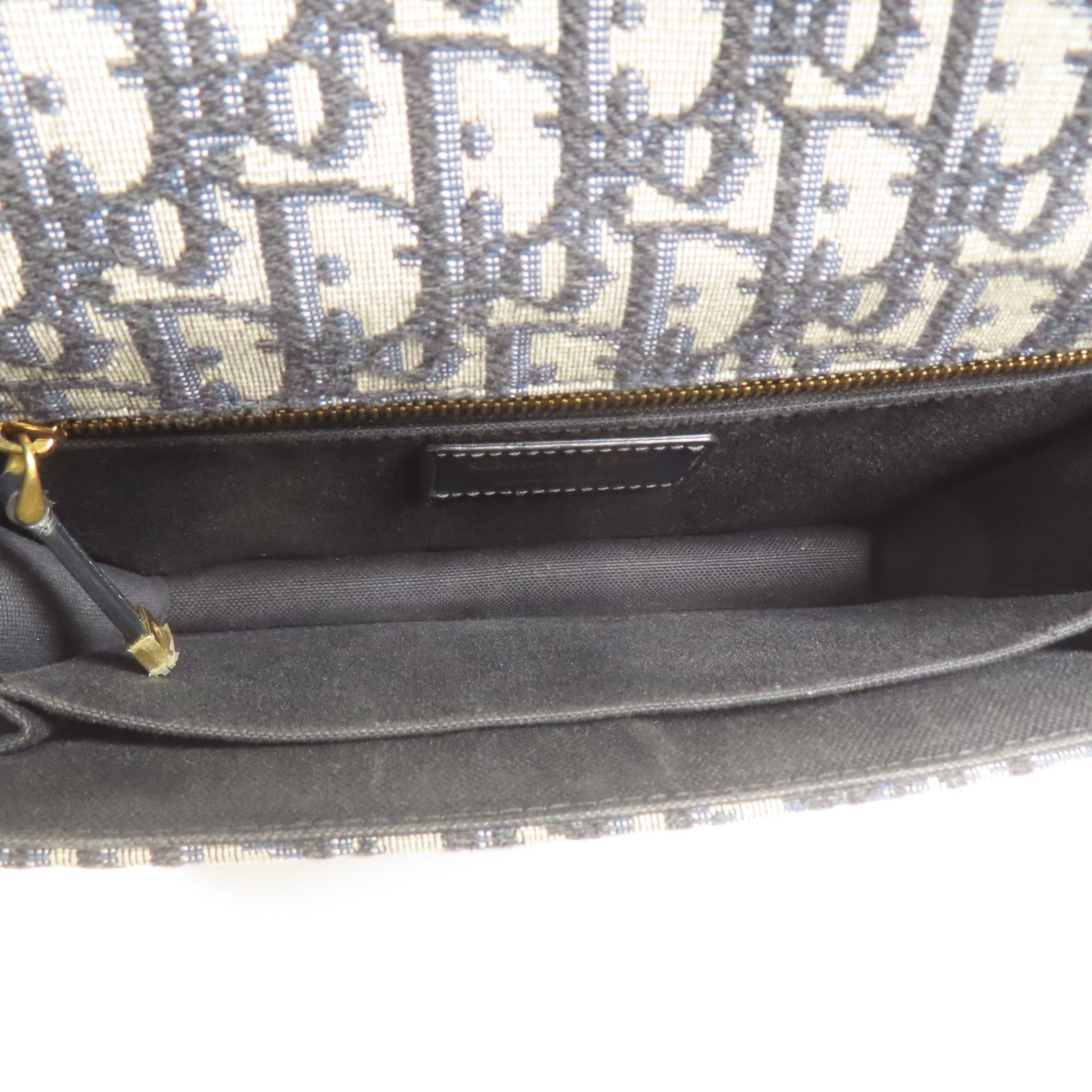 LOUIS VUITTON Montaigne M9203UTZQ Shoulder Bag Canvas 5