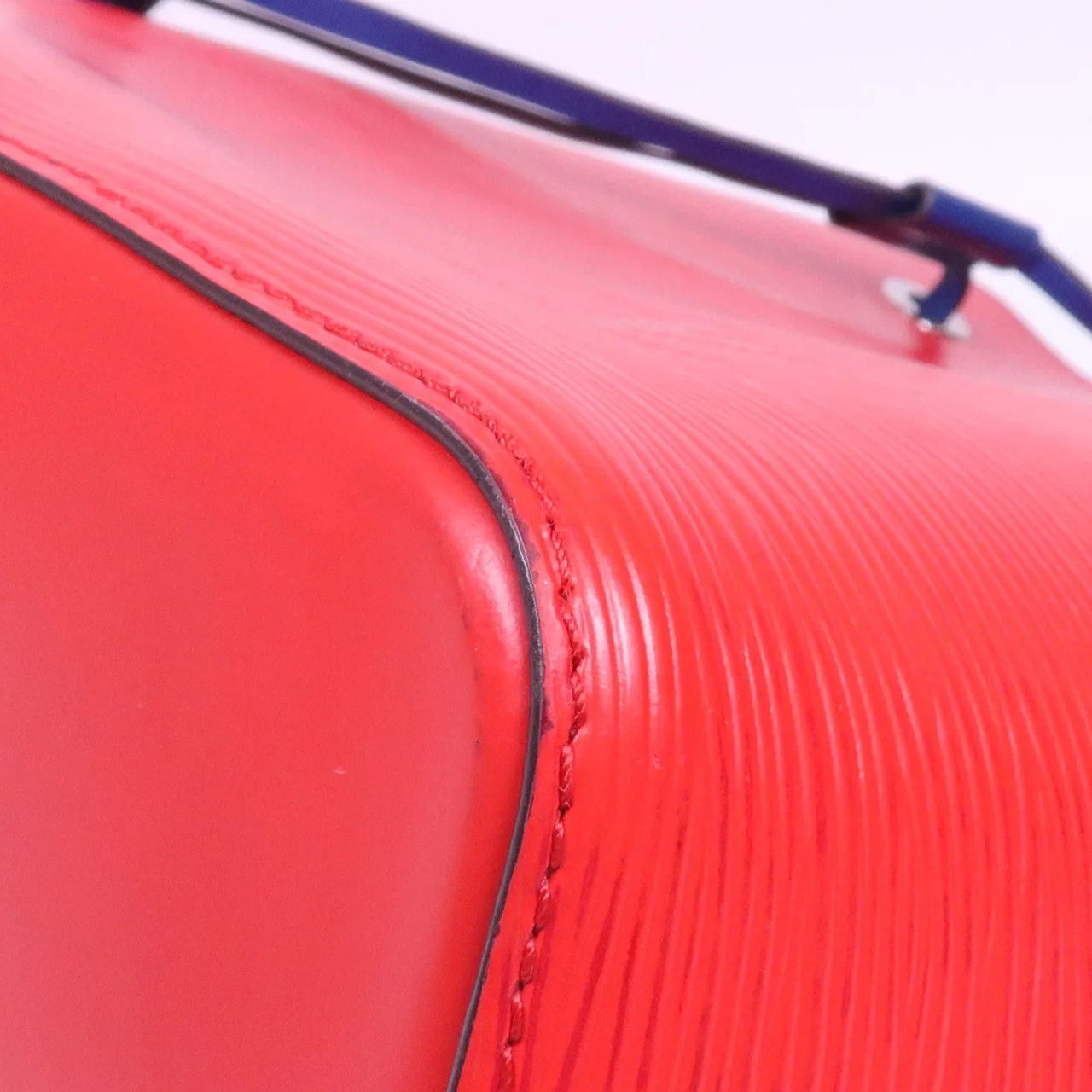 LOUIS VUITTON NeoNoe M54365 兩用包 牛皮 紅色 / 藍色 / Red/Blue 牛皮 中古品B - 縮圖 10