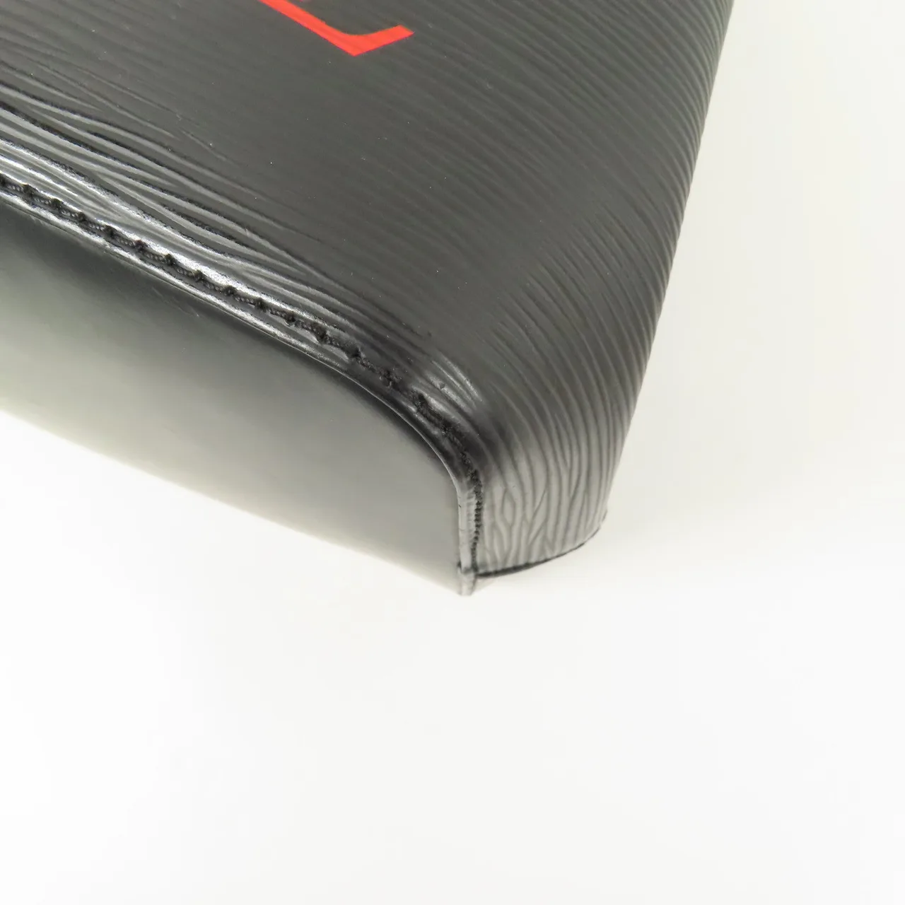 LOUIS VUITTON NeoNoe M52161 兩用包 牛皮 黑色 / 紅色 / Black/White/Red 牛皮 中古品B - 縮圖 6