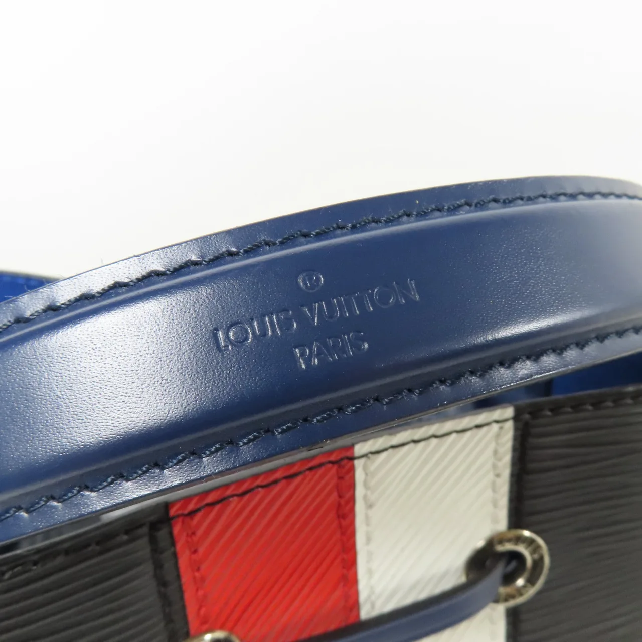 LOUIS VUITTON NeoNoe M52161 兩用包 牛皮 黑色 / 紅色 / Black/White/Red 牛皮 中古品B - 縮圖 12