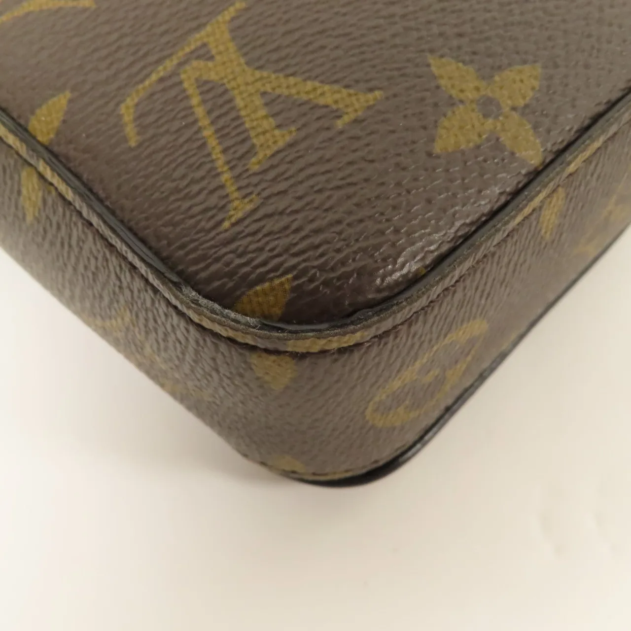 LOUIS VUITTON S-Lock M81522 肩背包 塗層帆布 棕色 / Brown 塗層帆布 中古品A - 縮圖 8