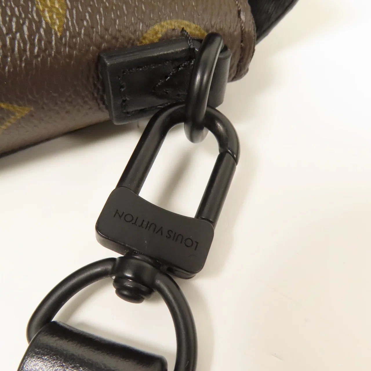 LOUIS VUITTON S-Lock M81522 肩背包 塗層帆布 棕色 / Brown 塗層帆布 中古品A - 縮圖 11