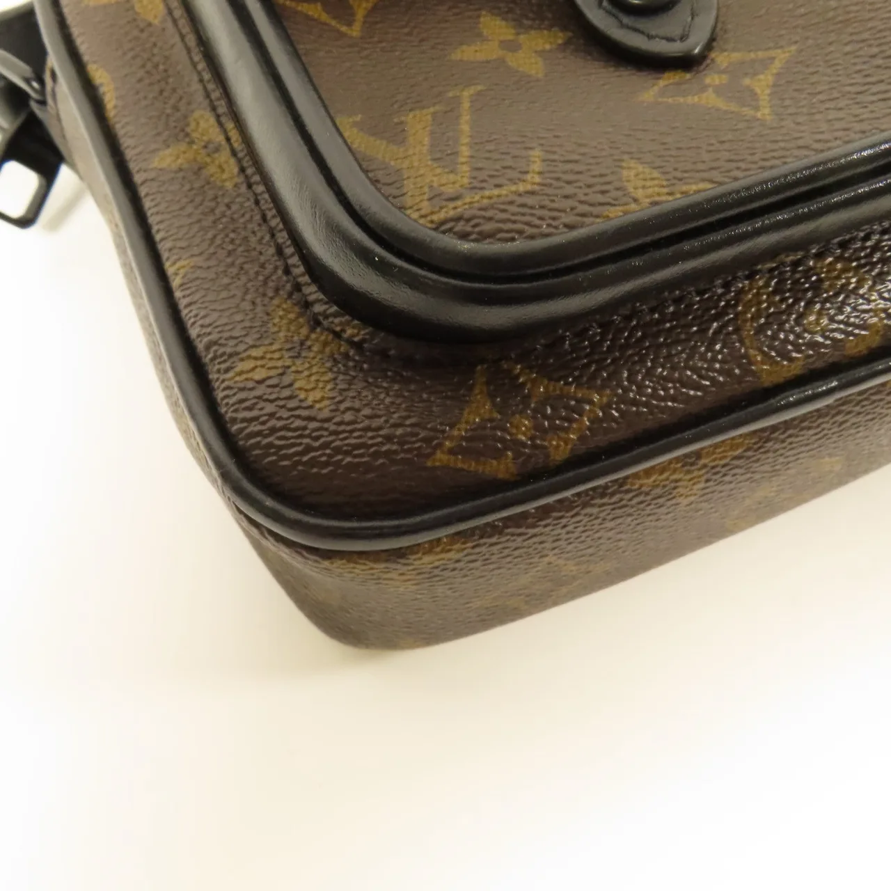 LOUIS VUITTON Christopher M69404 肩背包 塗層帆布 棕色 / 黑色 / Brown 塗層帆布 中古品B - 縮圖 5