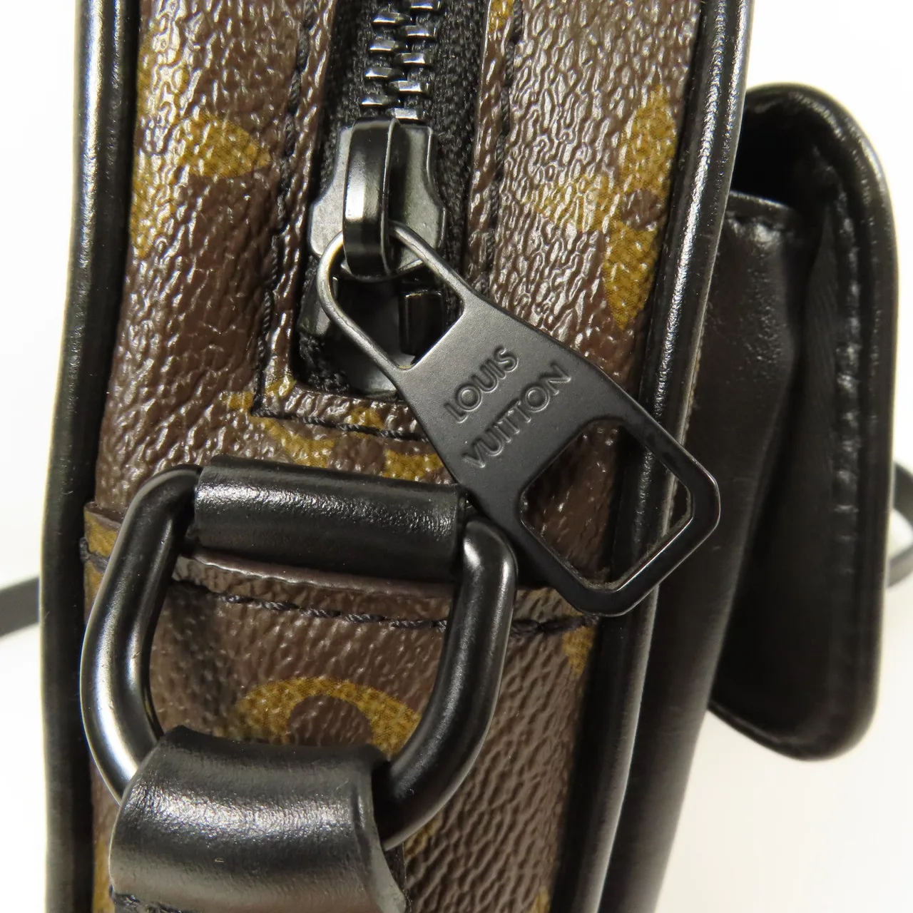 LOUIS VUITTON Christopher M69404 肩背包 塗層帆布 棕色 / 黑色 / Brown 塗層帆布 中古品B - 縮圖 11