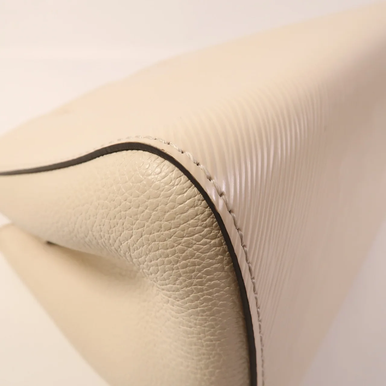 LOUIS VUITTON Marelle M20520 兩用包 牛皮 米色 / Beige 牛皮 中古品A - 縮圖 11