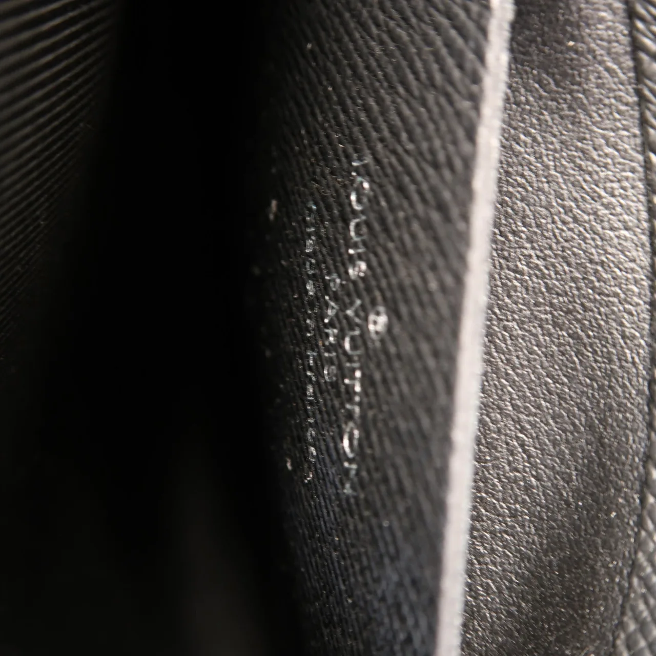 LOUIS VUITTON Christopher M69404 肩背包 塗層帆布 棕色 / 黑色 / Brown 塗層帆布 中古品B - 縮圖 6