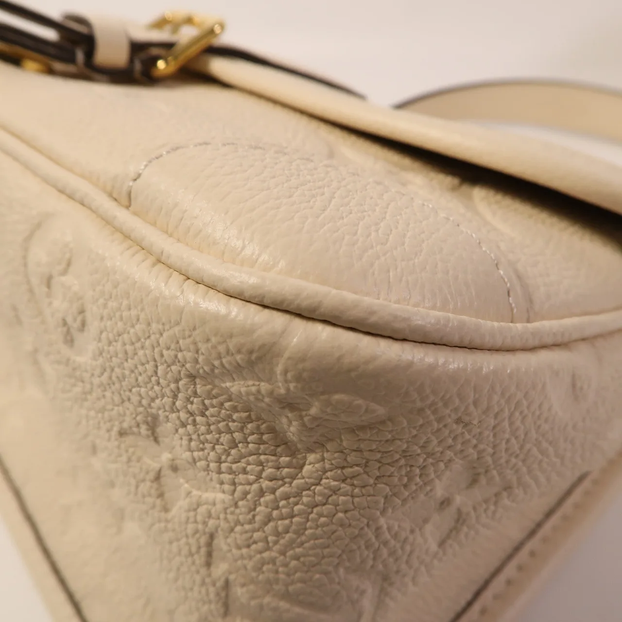 LOUIS VUITTON Diane M46388 兩用包 牛皮 米色 / Ivory 牛皮 中古品A - 縮圖 9