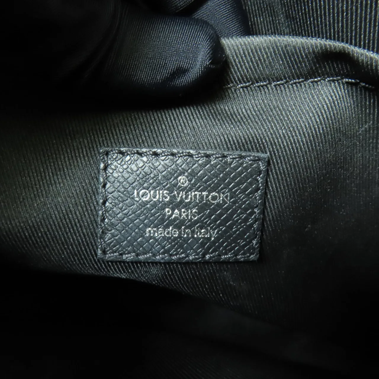 LOUIS VUITTON Outdoor Messenger M30233 肩背包 塗層帆布 黑色 / Black 塗層帆布 中古品A - 縮圖 14