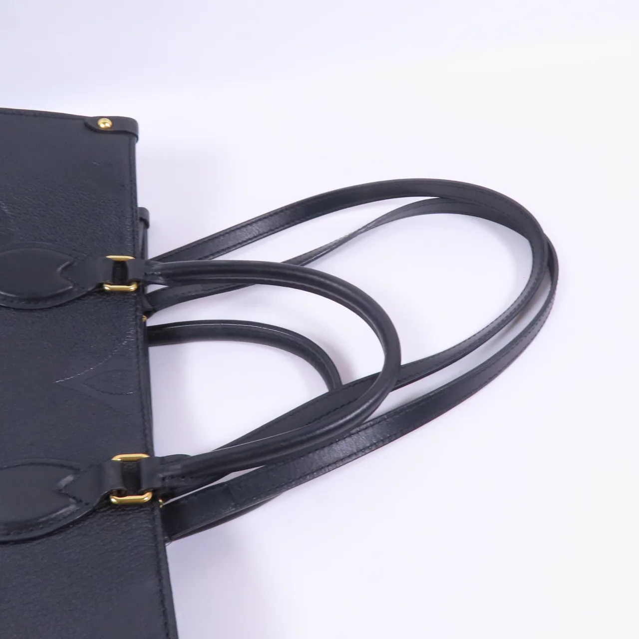 LOUIS VUITTON OnTheGo M45595 兩用包 牛皮 黑色 / Noir Obscur 牛皮 中古品B - 縮圖 5