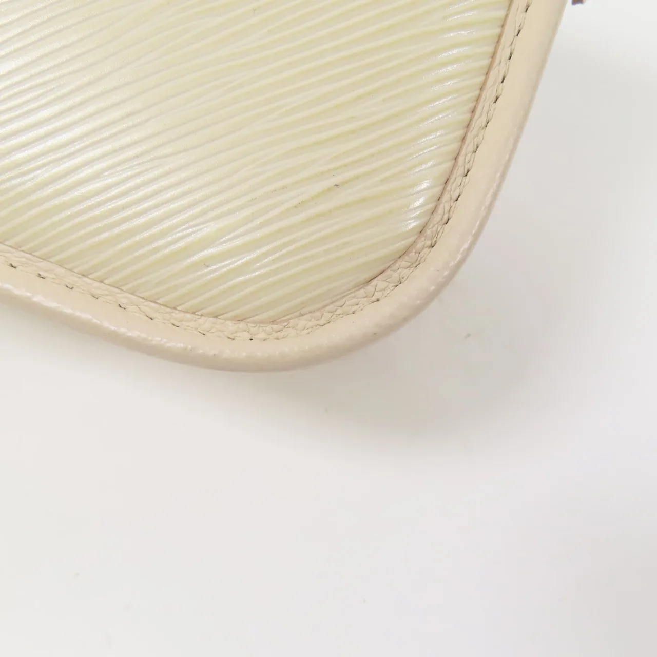 LOUIS VUITTON Buci M59457 肩背包 牛皮 米色 / Quartz(Beige) 牛皮 中古品A - 縮圖 9