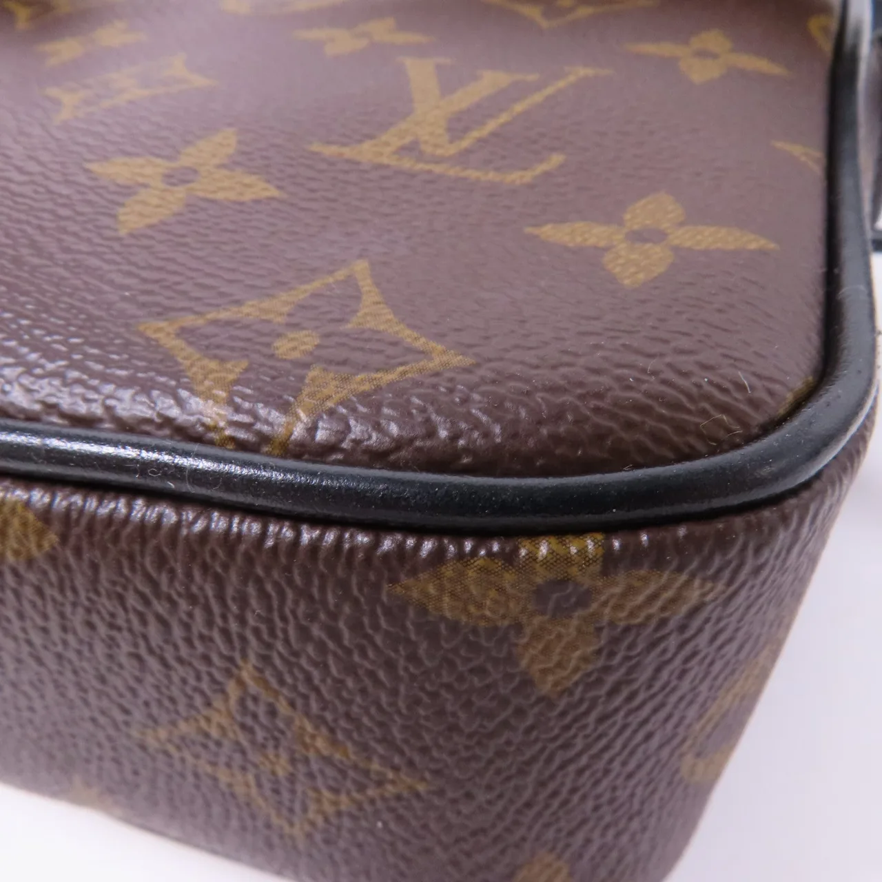 LOUIS VUITTON Christopher M69404 肩背包 塗層帆布 棕色 / 黑色 / Brown 塗層帆布 中古品A - 縮圖 8