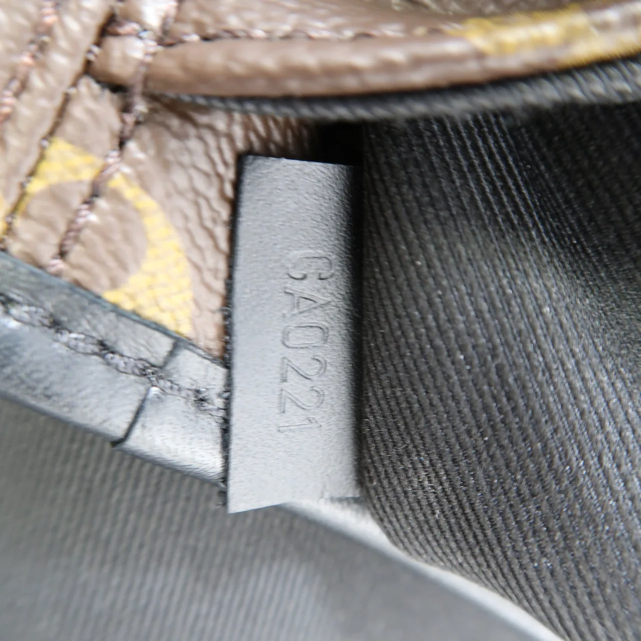 LOUIS VUITTON M45557 肩背包 塗層帆布 棕色 / Brown 塗層帆布 中古品A - 縮圖 7