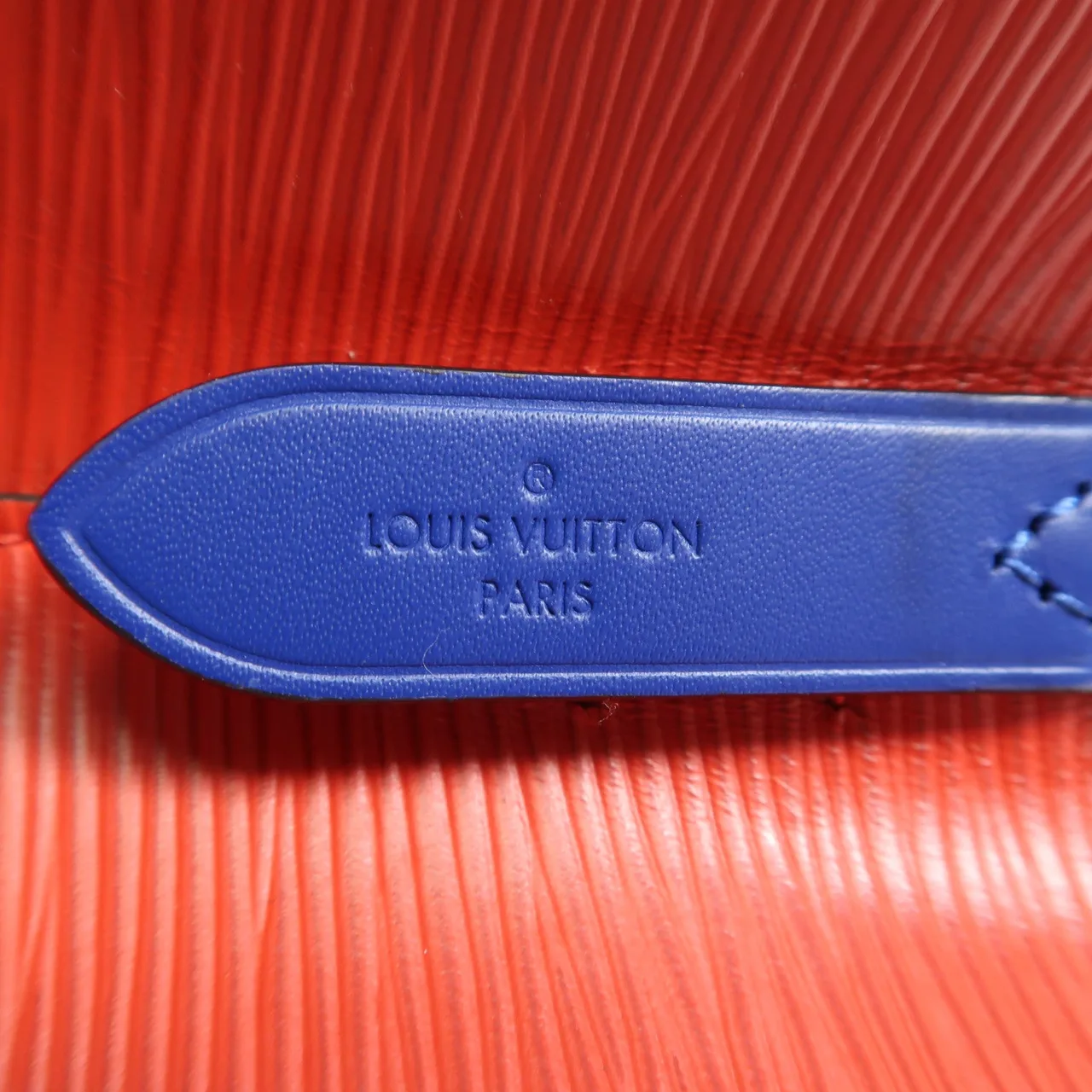 LOUIS VUITTON NeoNoe M54365 兩用包 牛皮 紅色 / 藍色 / Red/Blue 牛皮 中古品A - 縮圖 6