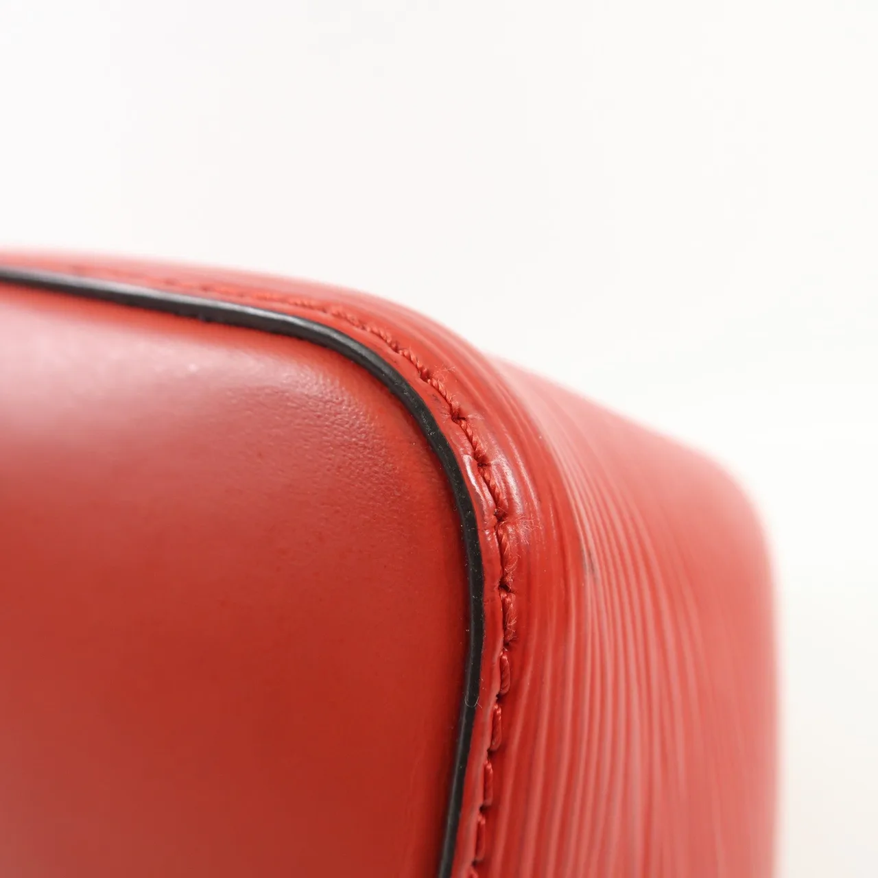 LOUIS VUITTON NeoNoe M54365 兩用包 牛皮 紅色 / 藍色 / Red/Blue 牛皮 中古品A - 縮圖 13