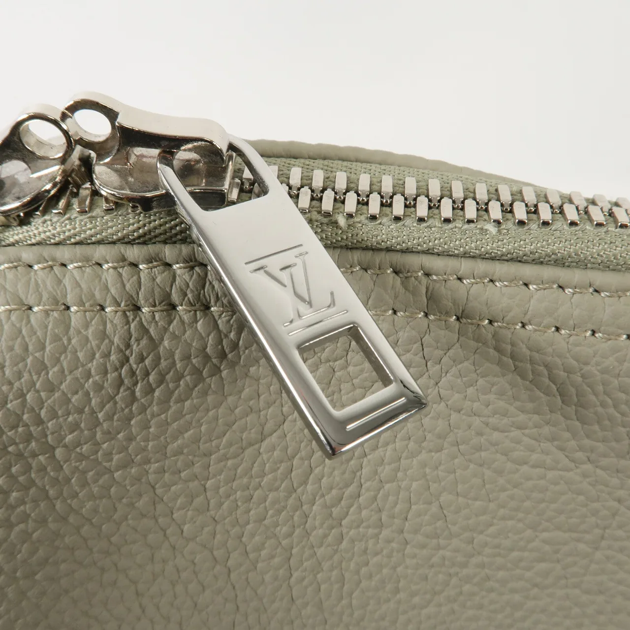 LOUIS VUITTON Keepall M22609 兩用包 牛皮 灰色 / Grey 牛皮 中古品A - 縮圖 12