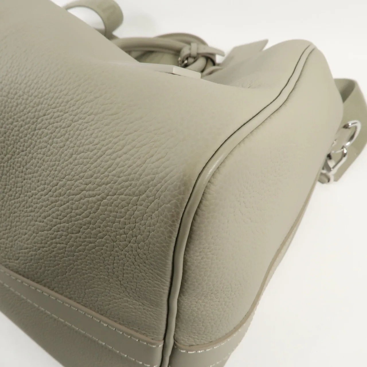 LOUIS VUITTON Keepall M22609 兩用包 牛皮 灰色 / Grey 牛皮 中古品A - 縮圖 14